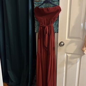 Elegant Burgundy Off-Shoulder Maxi Dress